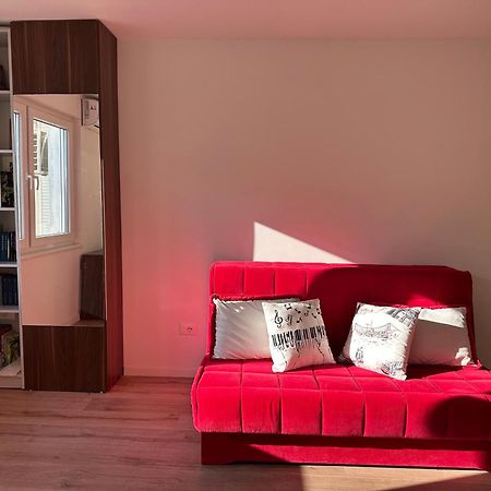Studio Y Gjakova Buitenkant foto