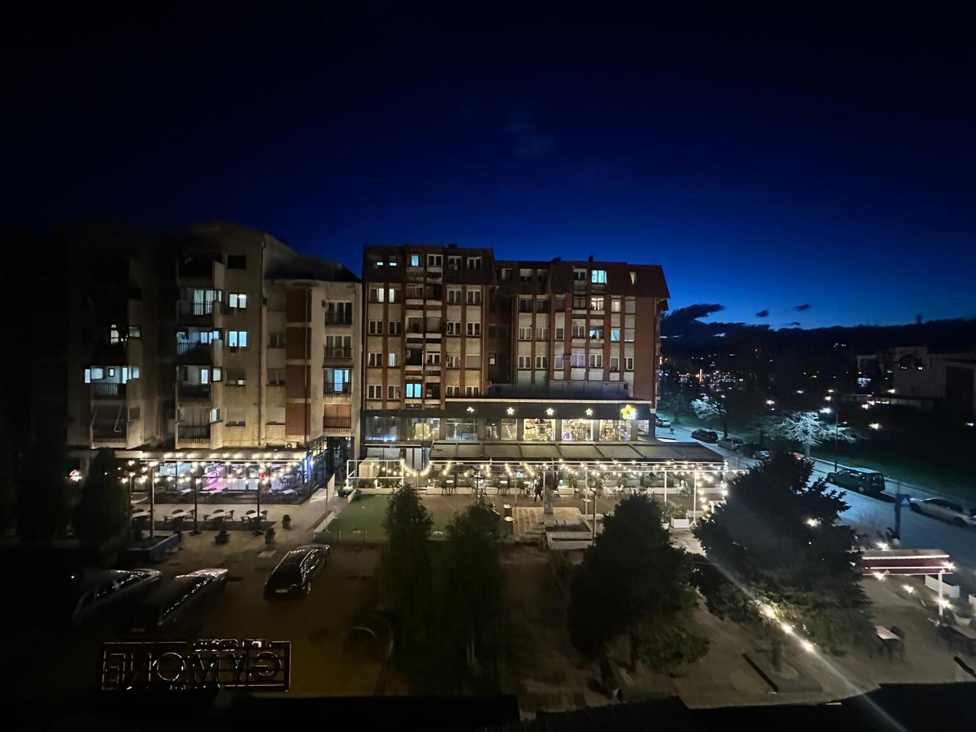 Studio Y Gjakova Buitenkant foto
